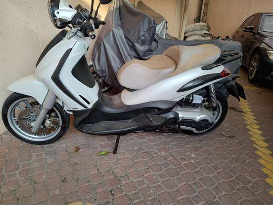 PIAGGIO-BEVERLY 500-2007