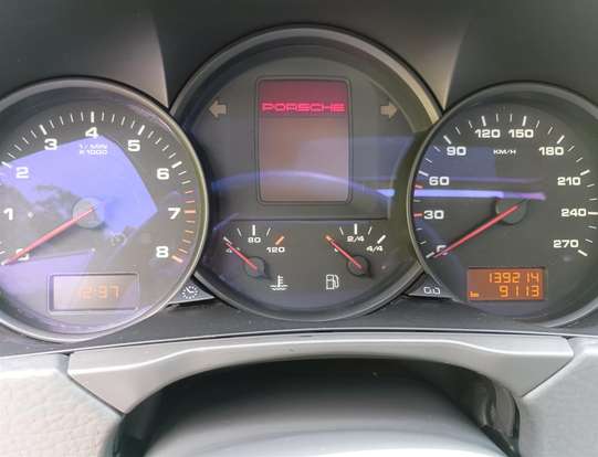 PORSCHE-CAYENNE-2008