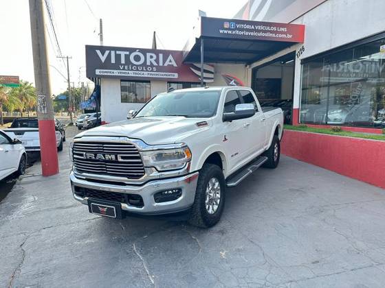RAM 2500 6.7 I6 TURBO DIESEL LARAMIE CD 4X4 AUTOMÁTICO
