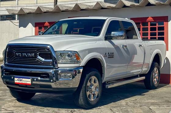 RAM 2500 6.7 LARAMIE 4X4 CD I6 TURBO DIESEL 4P AUTOMÁTICO