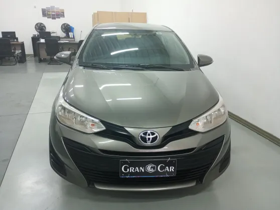 TOYOTA YARIS 1.5 16V FLEX SEDAN XL LIVE MULTIDRIVE