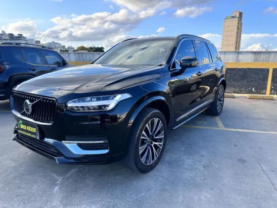 VOLVO XC90 2.0 T8 HYBRID MOMENTUM AWD GEARTRONIC