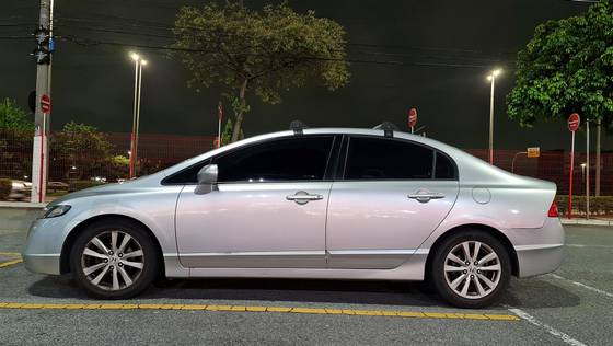 HONDA CIVIC 1.8 LXS 16V FLEX 4P MANUAL