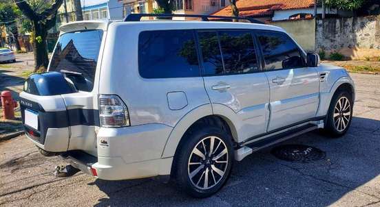 MITSUBISHI-PAJERO FULL-2017