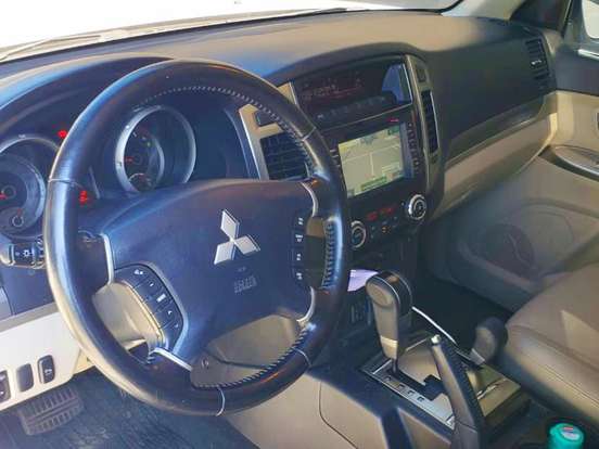MITSUBISHI-PAJERO FULL-3.2 HPE 4X4 16V TURBO INTERCOOLER DIESEL 4P AUTOMÁTICO MITSUBISHI-PAJERO FULL-2017