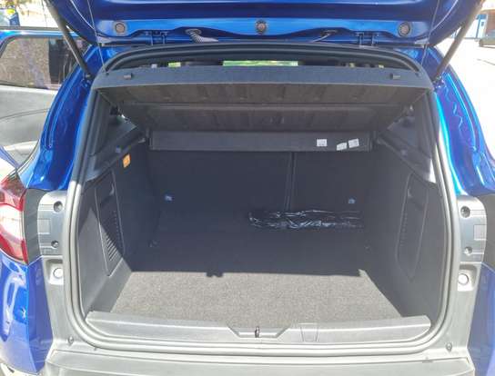 RENAULT-CAPTUR-2021