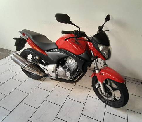 HONDA CB 300R 