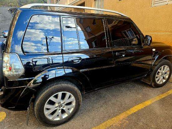 MITSUBISHI-PAJERO TR4-2012