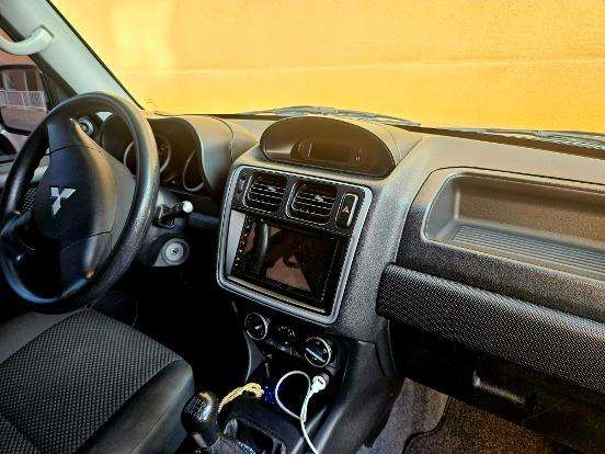 MITSUBISHI-PAJERO TR4-2.0 4X2 16V 140CV FLEX 4P MANUAL MITSUBISHI-PAJERO TR4-2012