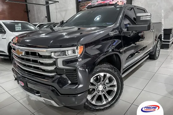 CHEVROLET SILVERADO 5.3 V8 GASOLINA 1500 HIGH COUNTRY 4X4 AUTOMÁTICO