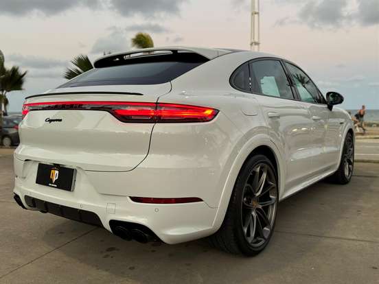 PORSCHE-CAYENNE-3.0 V6 E-HYBRID COUPÉ PLATINUM EDITION AWD TIPTRONIC S PORSCHE-CAYENNE-2023