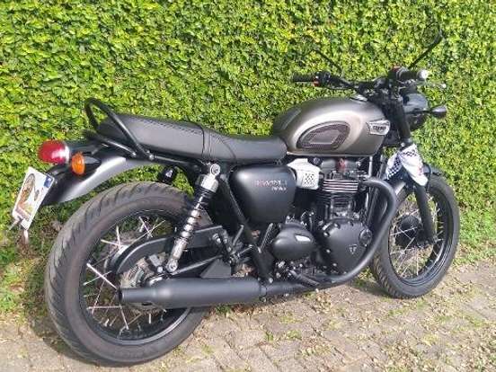 TRIUMPH-BONNEVILLE T100 BLACK 900 TRIUMPH-BONNEVILLE T100 BLACK 900-2020