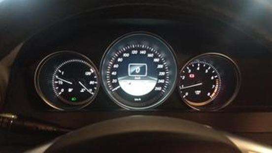 MERCEDES-BENZ-C 180-1.8 CGI CLASSIC 16V TURBO GASOLINA 4P AUTOMÁTICO MERCEDES-BENZ-C 180-2012