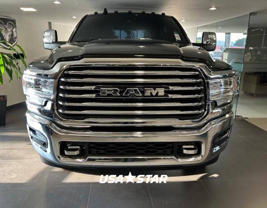 RAM 3500 6.7 I6 TURBO DIESEL LIMITED LONGHORN CD 4X4 AUTOMÁTICO