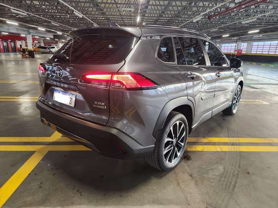 TOYOTA-COROLLA CROSS-2022