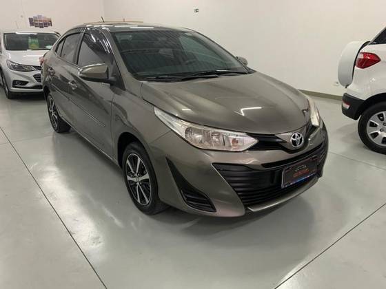 TOYOTA YARIS 1.5 16V FLEX SEDAN XL LIVE MULTIDRIVE
