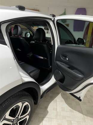 HONDA-HR-V-2017