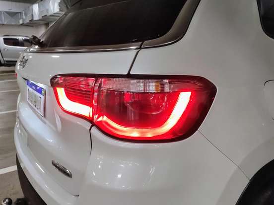 JEEP-COMPASS-2.0 16V DIESEL LONGITUDE 4X4 AUTOMÁTICO JEEP-COMPASS-2019