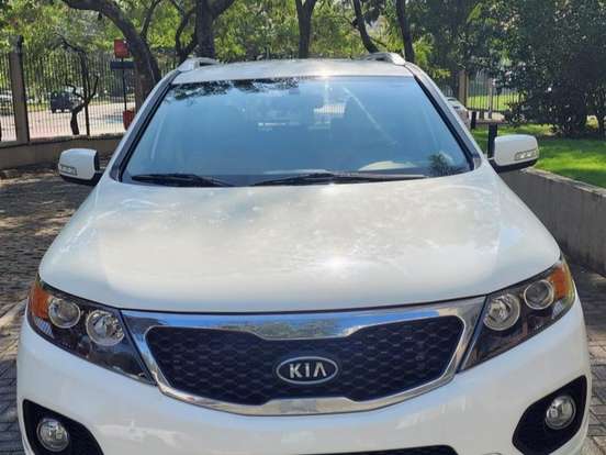 KIA-SORENTO-2.4 16V GASOLINA EX AUTOMÁTICO KIA-SORENTO-2011