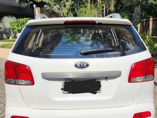 KIA-SORENTO-2.4 16V GASOLINA EX AUTOMÁTICO KIA-SORENTO-2011