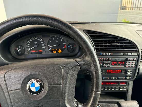 BMW-328i-2.8 SEDAN 24V GASOLINA 4P AUTOMÁTICO BMW-328i-1996