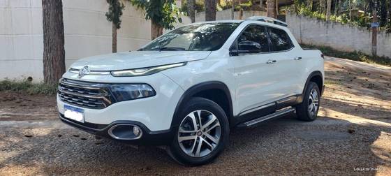 FIAT TORO 2.4 16V MULTIAIR FLEX VOLCANO AT9