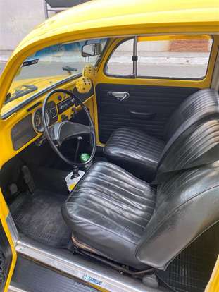 VOLKSWAGEN-FUSCA-1975