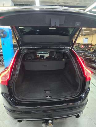 VOLVO-XC60-2.0 T5 R DESIGN TURBO GASOLINA 4P AUTOMÁTICO VOLVO-XC60-2015