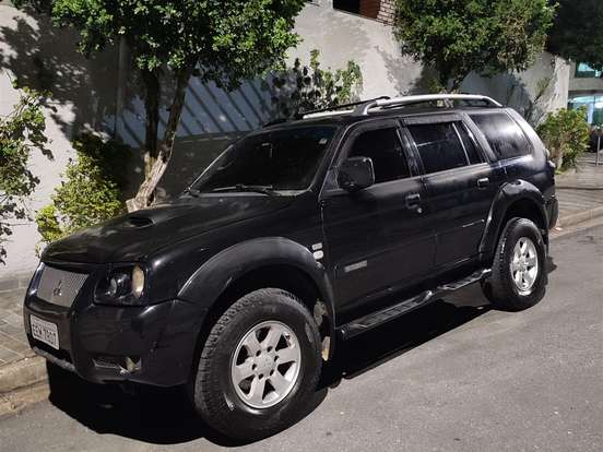 MITSUBISHI-PAJERO-2.5 HD 4X4 8V TURBO INTERCOOLER DIESEL 4P MANUAL MITSUBISHI-PAJERO-2008
