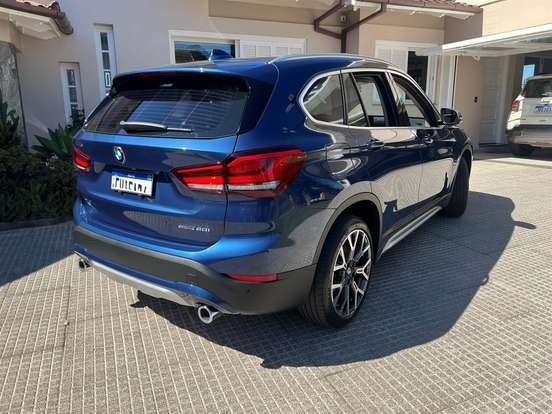 BMW-X1-2.0 16V TURBO ACTIVEFLEX SDRIVE20I X-LINE 4P AUTOMÁTICO BMW-X1-2022