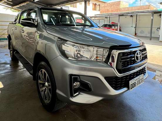 TOYOTA-HILUX-2.7 SRV 4X4 CD 16V FLEX 4P AUTOMÁTICO TOYOTA-HILUX-2019