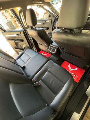 TOYOTA-HILUX-2019
