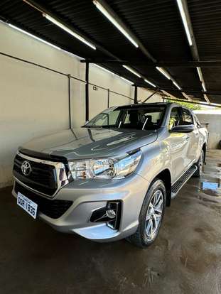 TOYOTA-HILUX-2.7 SRV 4X4 CD 16V FLEX 4P AUTOMÁTICO TOYOTA-HILUX-2019