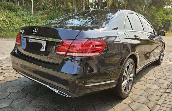 MERCEDES-BENZ-E 250-2013