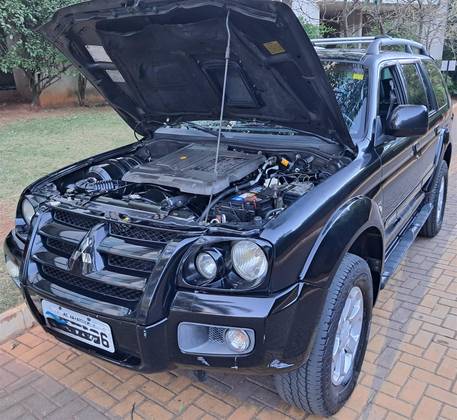 MITSUBISHI PAJERO SPORT 2.5 HPE 4X4 8V TURBO INTERCOOLER DIESEL 4P AUTOMÁTICO