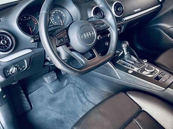 AUDI-A3-1.4 TFSI FLEX SEDAN PRESTIGE PLUS 25 ANOS TIPTRONIC AUDI-A3-2019