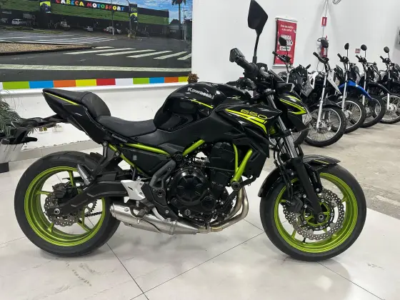 KAWASAKI Z650 ABS SE 