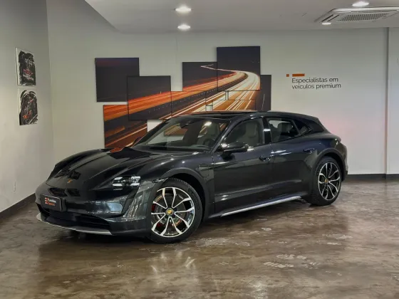 PORSCHE TAYCAN 4S CROSS TURISMO ELÉTRICO
