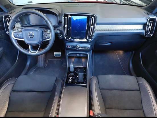 VOLVO-XC40-1.5 T5 RECHARGE R-DESIGN GEARTRONIC VOLVO-XC40-2020