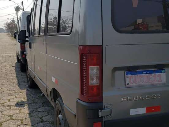 PEUGEOT-BOXER-2.3 HDI 330 16 LUGARES 16V TURBO DIESEL INTERCOOLER 4P MANUAL PEUGEOT-BOXER-2013