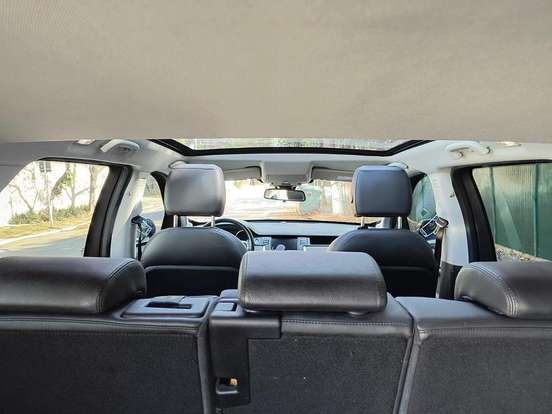 LAND ROVER-DISCOVERY SPORT-2017