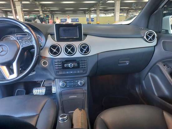 MERCEDES-BENZ-B 200-1.6 SPORT TURBO GASOLINA 4P AUTOMÁTICO MERCEDES-BENZ-B 200-2013