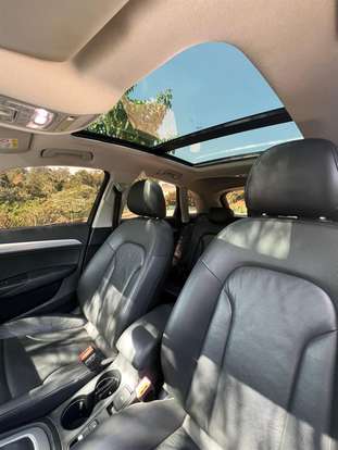 AUDI-Q3-2015