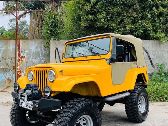 FORD-JEEP-CJ-5 FORD-JEEP-1982