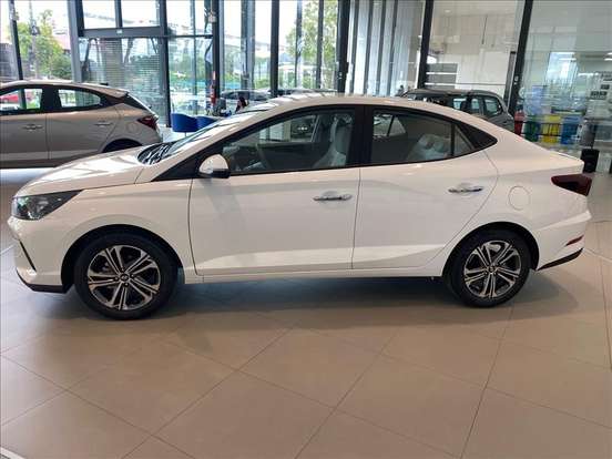 HYUNDAI-HB20S-2024