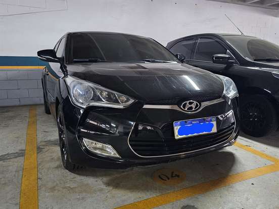 HYUNDAI-VELOSTER-2011