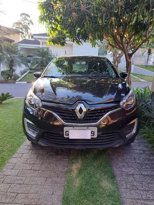 RENAULT-CAPTUR-2018
