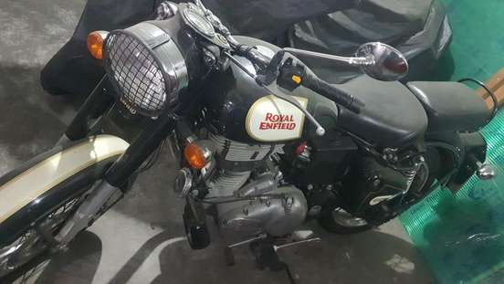 ROYAL ENFIELD-CLASSIC BATTLE GREEN-2021