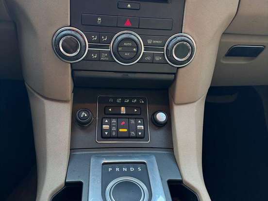 LAND ROVER-DISCOVERY 4-3.0 S 4X4 V6 24V BI-TURBO DIESEL 4P AUTOMÁTICO LAND ROVER-DISCOVERY 4-2012