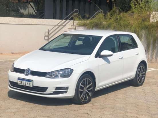 VOLKSWAGEN-GOLF-1.4 TSI HIGHLINE 16V GASOLINA 4P AUTOMÁTICO VOLKSWAGEN-GOLF-2014